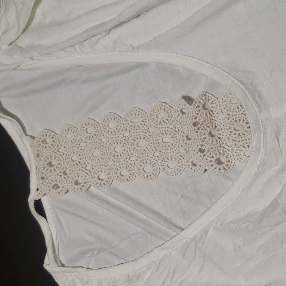♥️New boutique lace open back dolman top - Picture 8 of 10